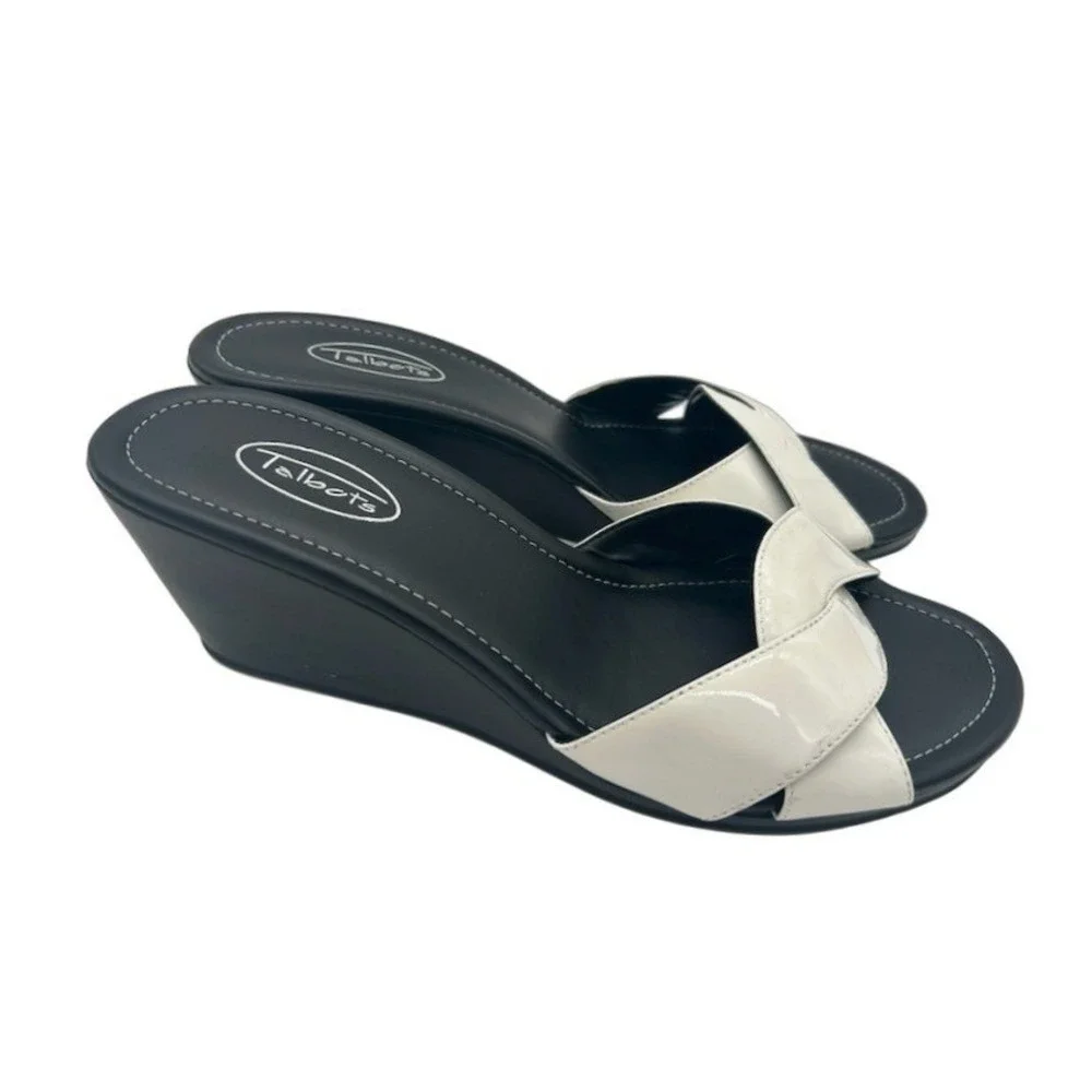 Talbots Wedge Sandals Women's Size 9.5 Cream Black Patent Leather Slides